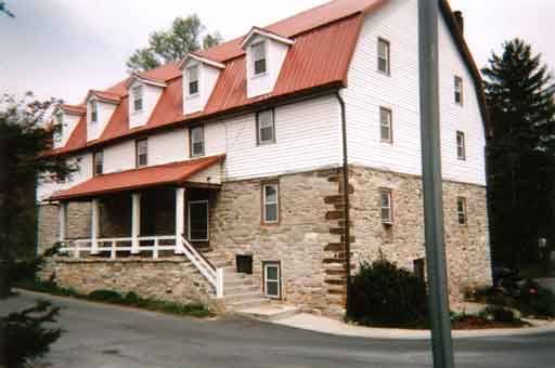 Bucher Apartments (2009)